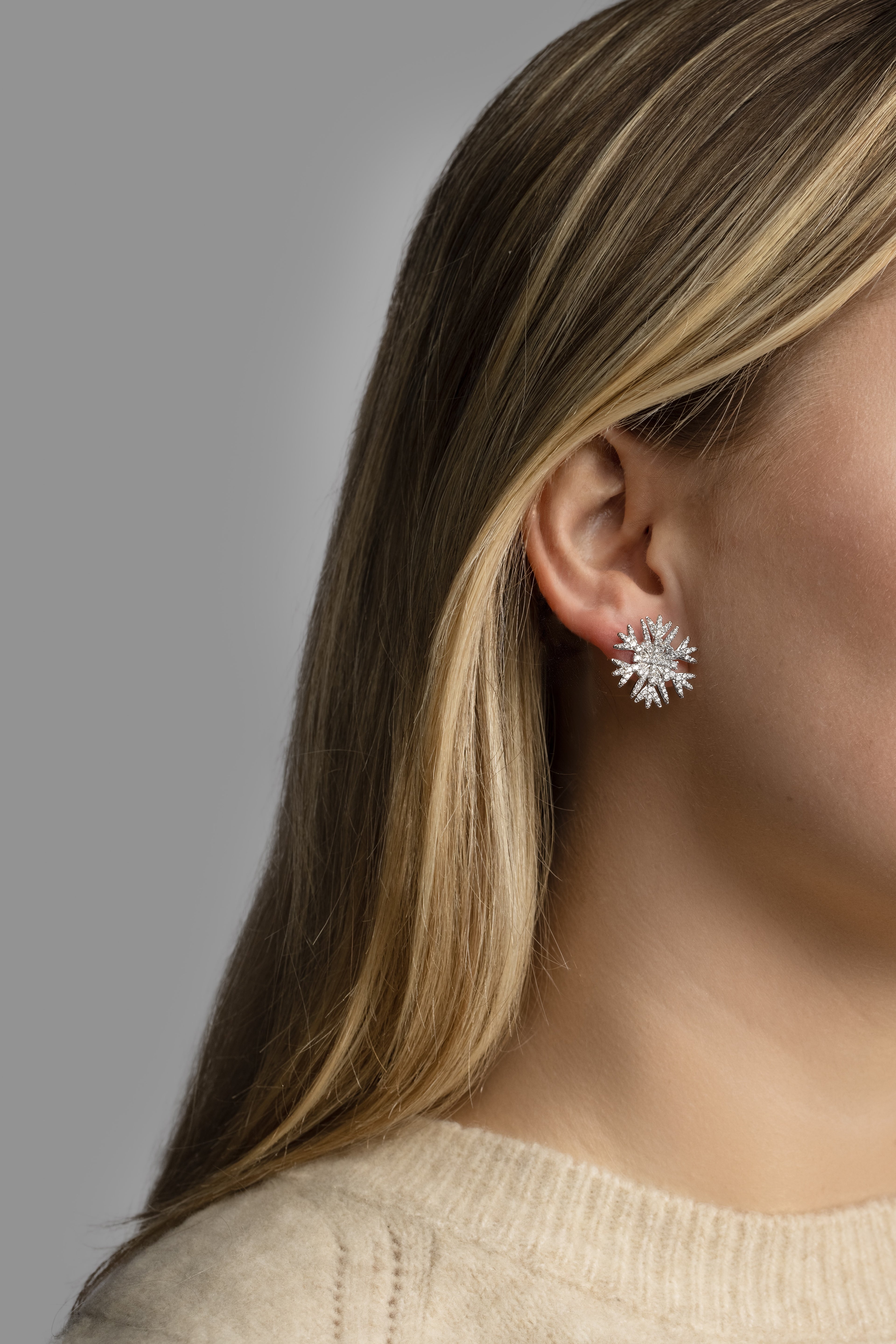 Snow Waltz Earrings